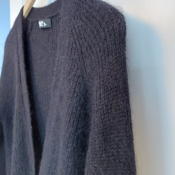 Aritzia TNA Cardigan Sweater - Picture 3 of 6